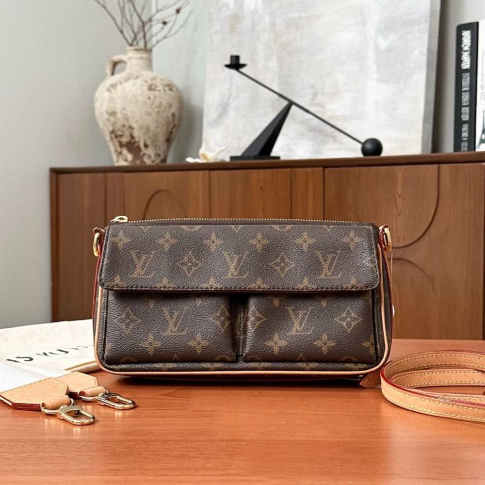 Louis Vuitton Women Pre-Loved Bag Very Good Condition